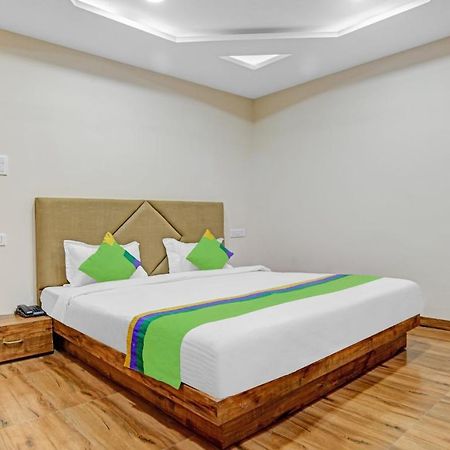 Treebo Nirvana Elite Indore Exterior photo