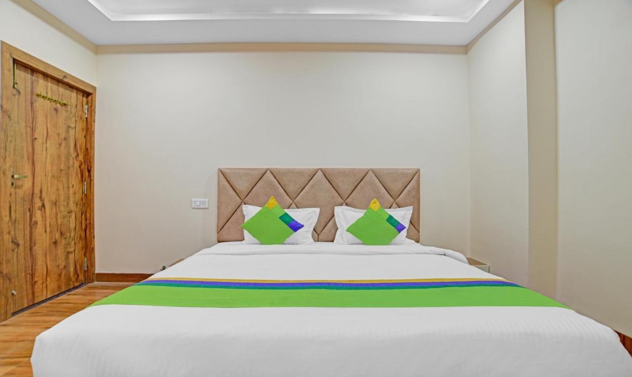 Treebo Nirvana Elite Indore Exterior photo