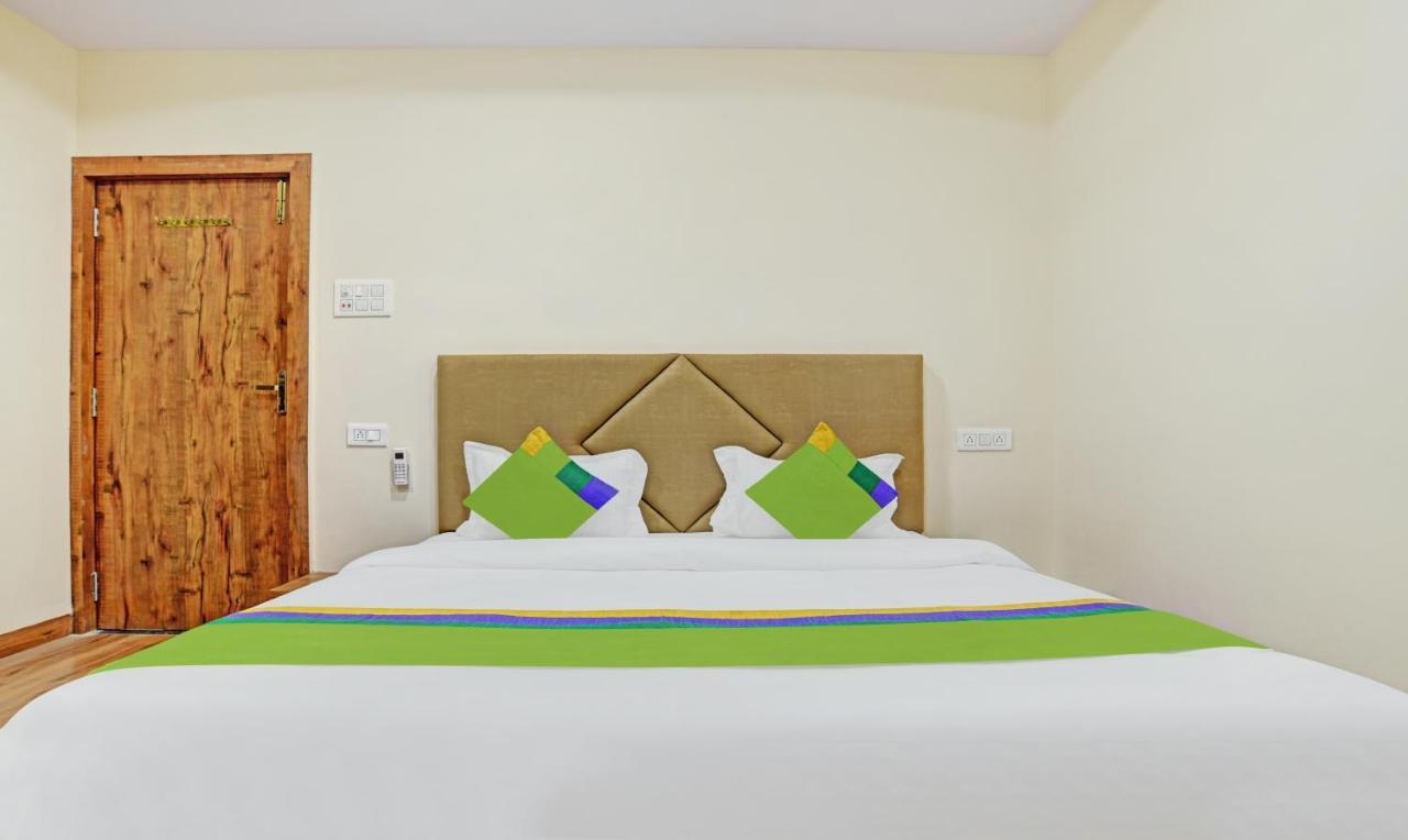 Treebo Nirvana Elite Indore Exterior photo