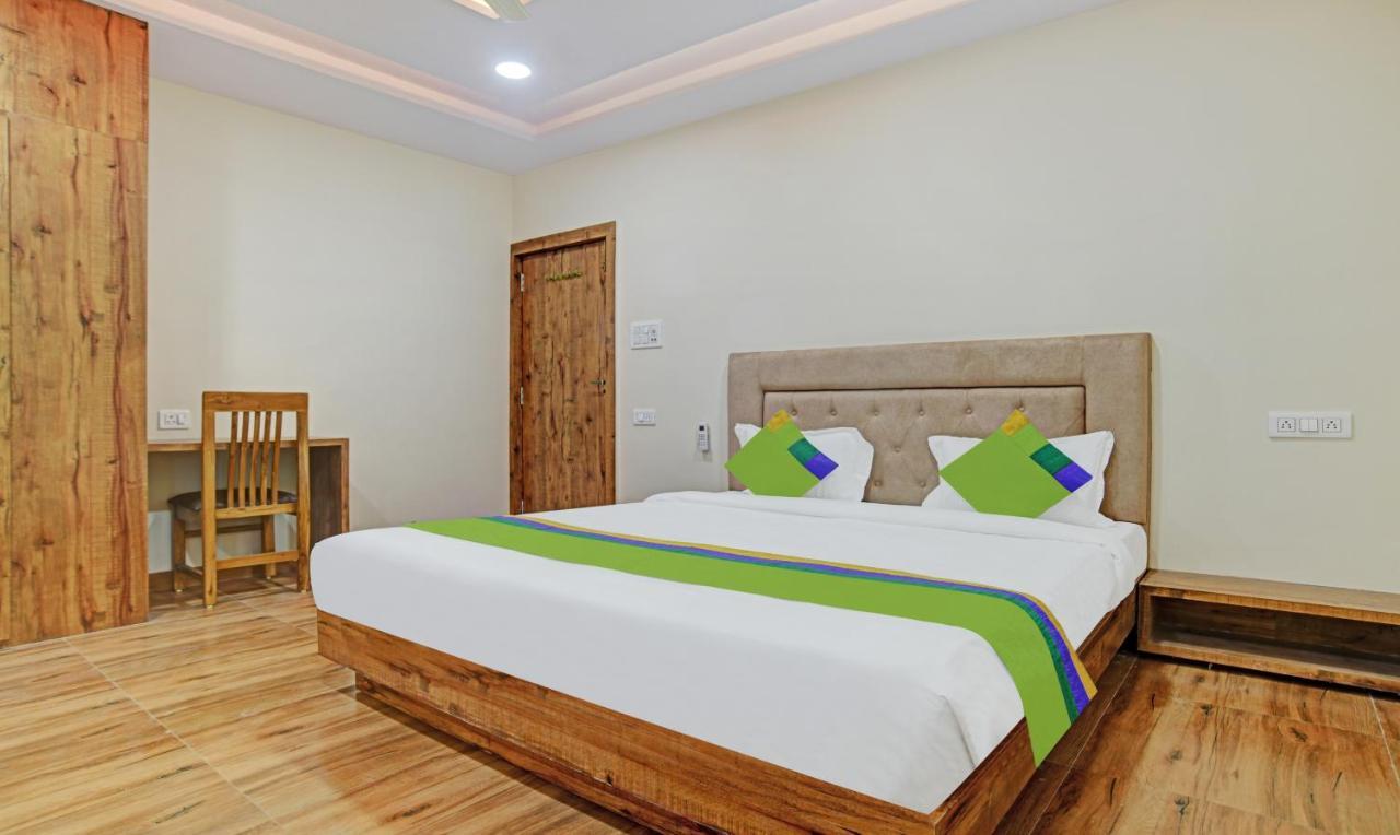 Treebo Nirvana Elite Indore Exterior photo